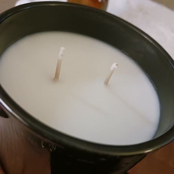 Candle - Picture 2 of 4